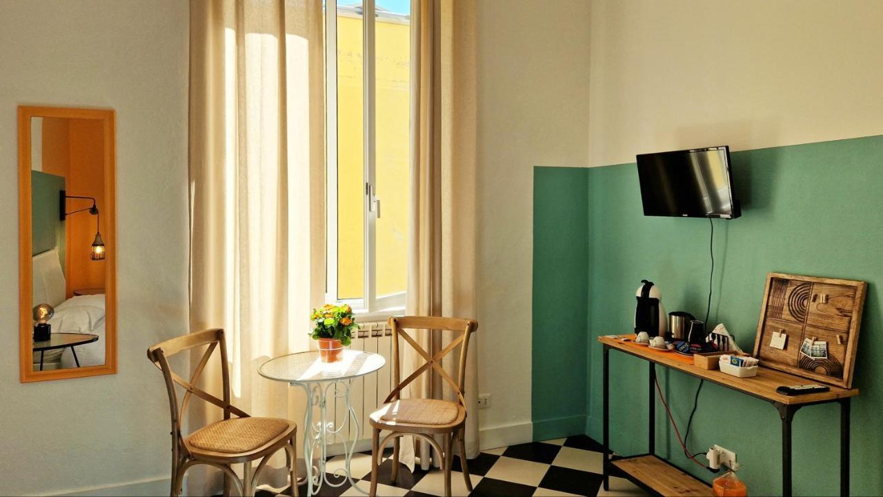 Bed and Breakfast Onda Su Onda Специя Экстерьер фото